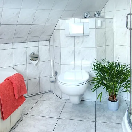 Robbers Mit 3 Schlafzimmer Appartamento Hatten